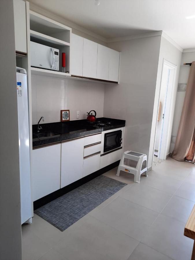Agradavel Apartamento Em Bairro Silencioso... Камбориу Экстерьер фото